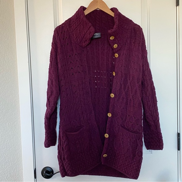 Aran Woollen Mills 100% Merino Wool Burgundy Cardigan, size S - Picture 2 of 9